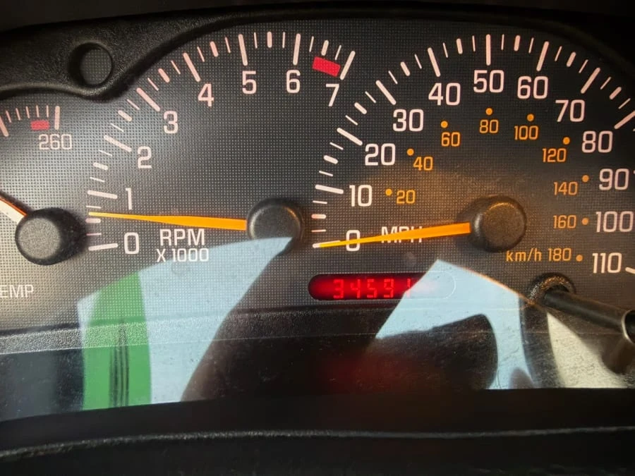 2004 Pontiac Sunfire - Image 13 of 14