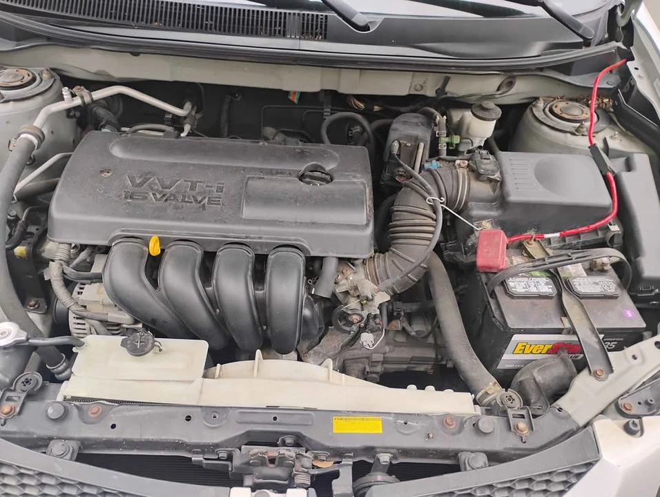 2004 Pontiac Vibe - Image 15 of 17