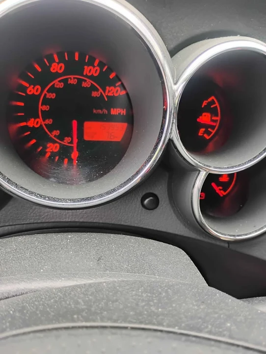 2004 Pontiac Vibe - Image 14 of 17