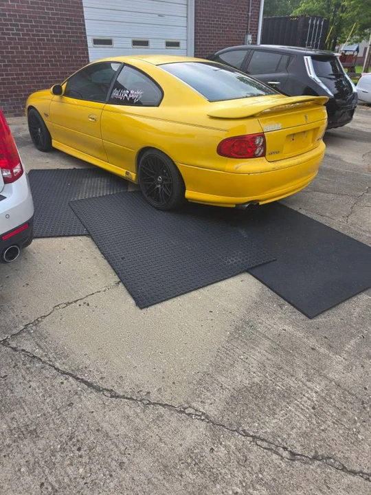 2004 Pontiac GTO 4th Gen - Image 4 of 7
