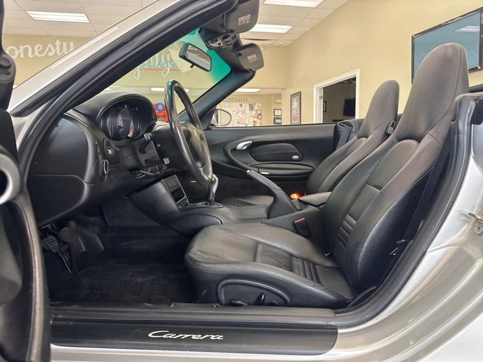 2004 Porsche 996 Carrera - Image 16 of 20