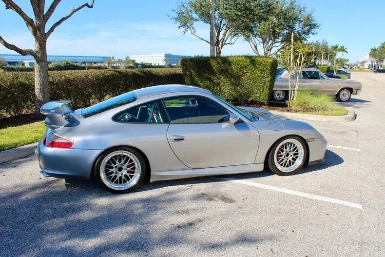 2004 Porsche 996 Carrera 4 - Image 18 of 21