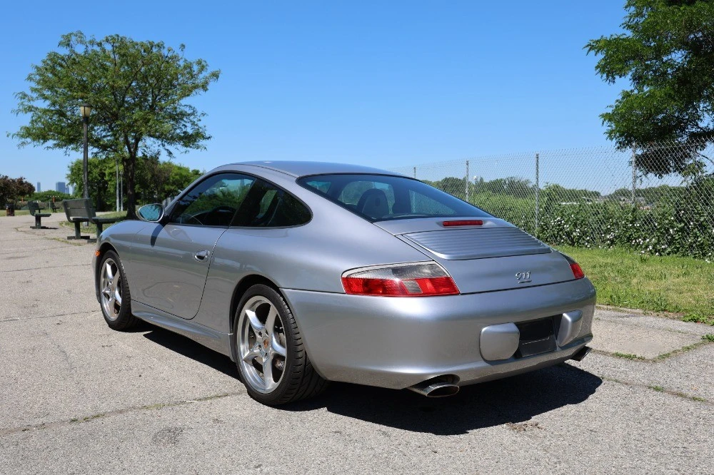 2004 Porsche 911 - Image 8 of 10