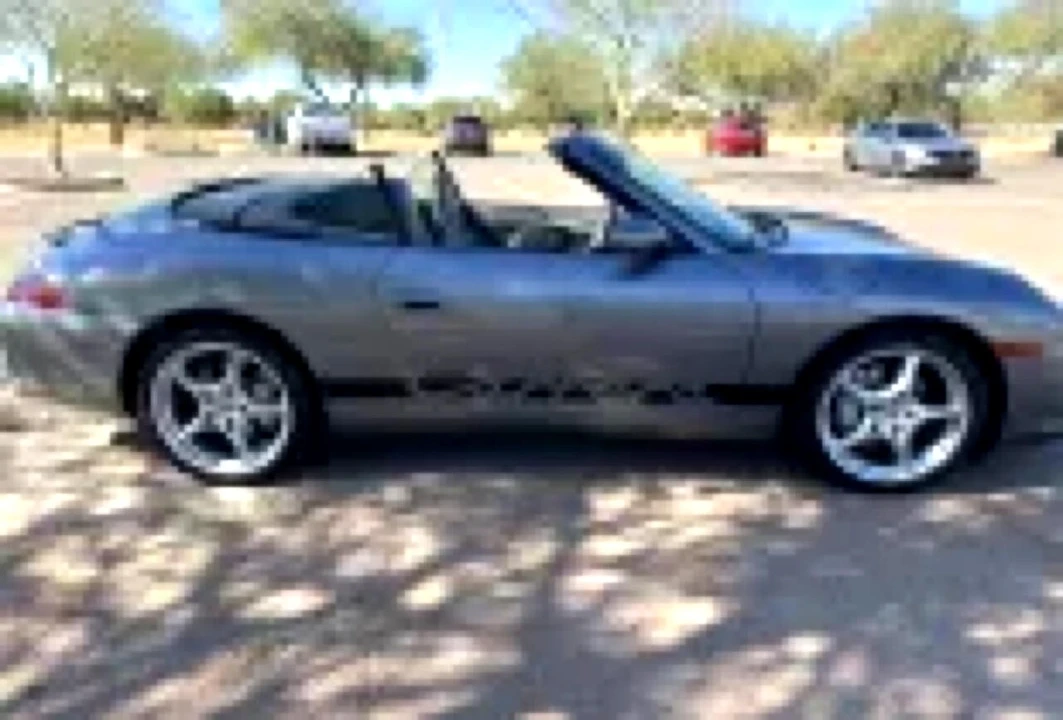 2004 Porsche 996 Carrera 4 - Image 8 of 21