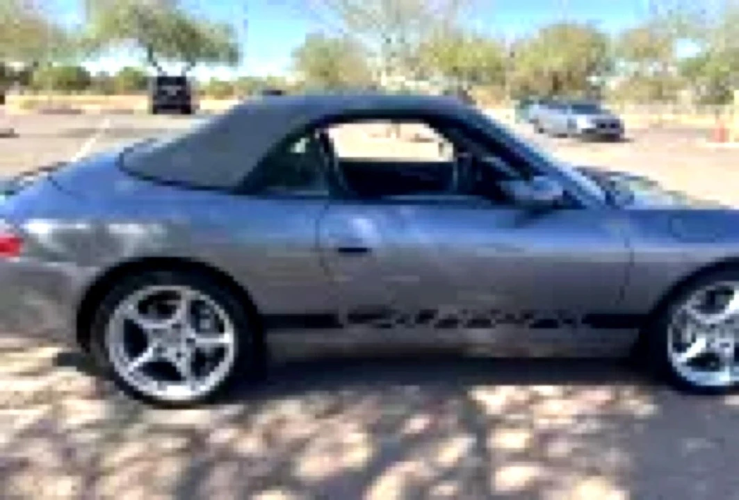 2004 Porsche 996 Carrera 4 - Image 11 of 21