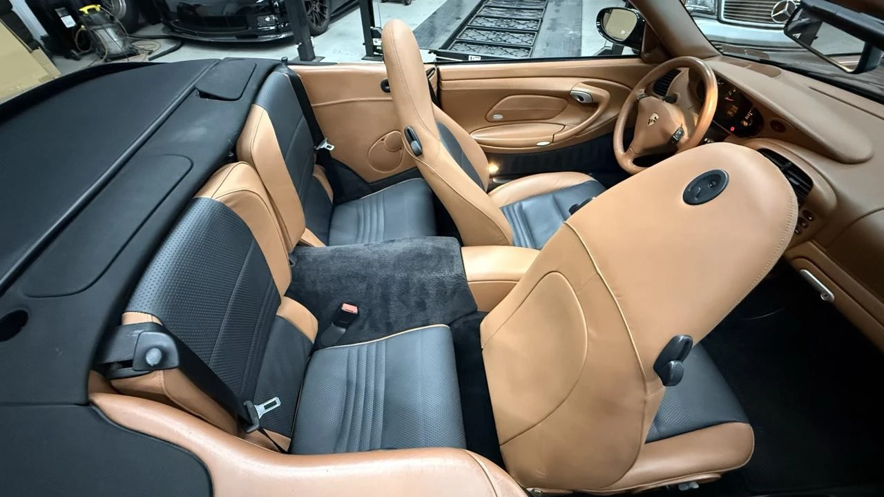 2004 Porsche 996 Carrera 4S - Image 24 of 31