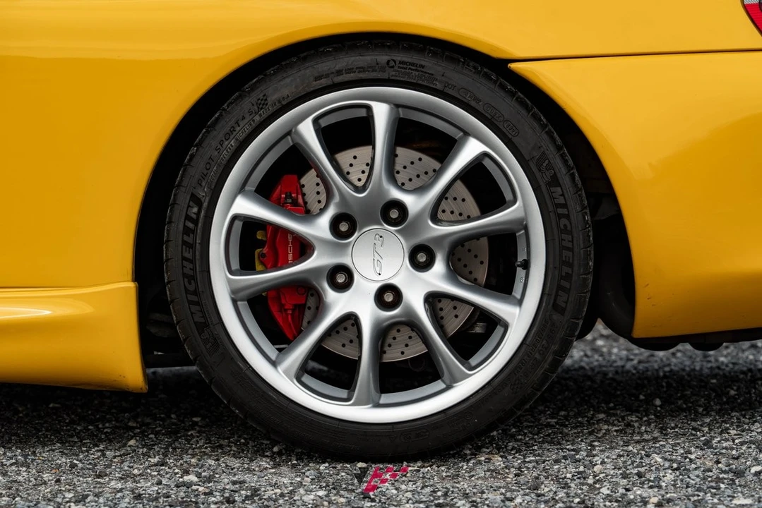 2004 Porsche 996 GT3 - Image 16 of 21