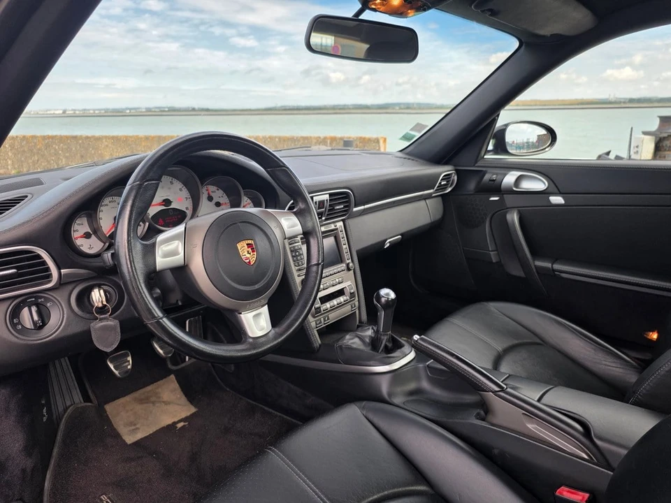 2009 Porsche 997 Carrera S - Image 26 of 31