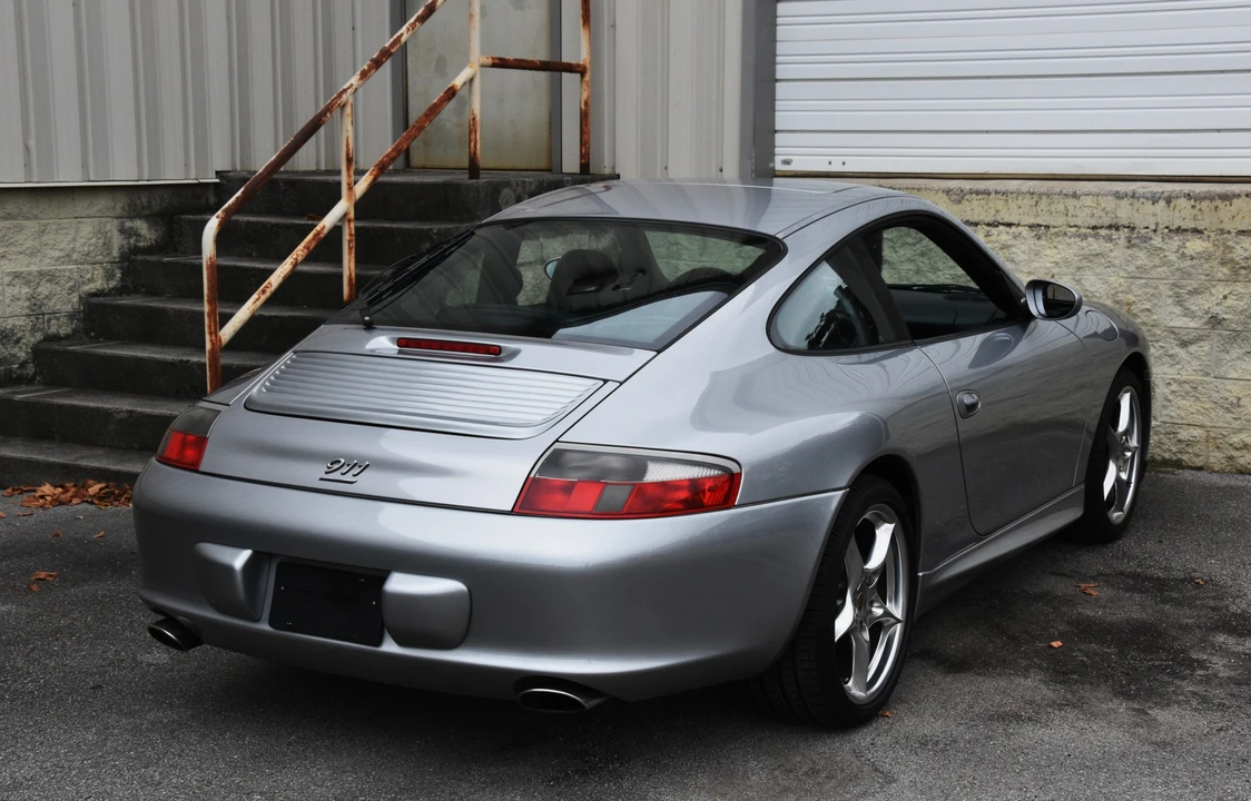 2004 Porsche 996 Carrera - Image 13 of 31