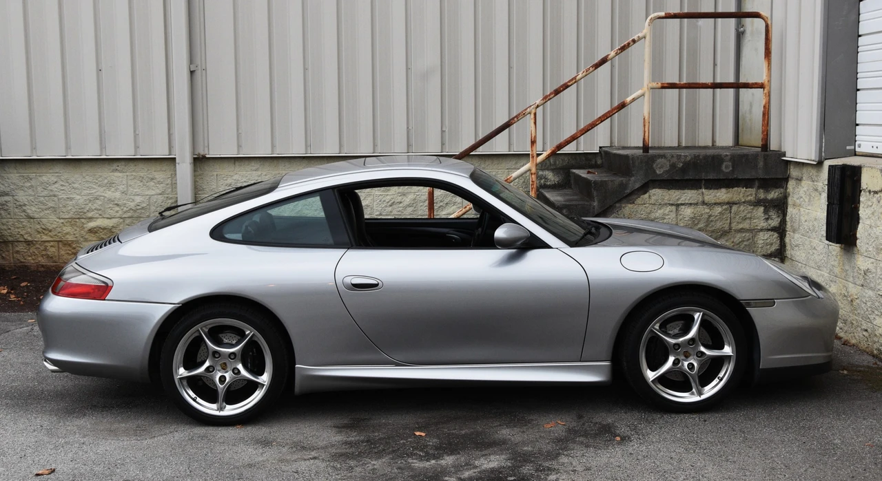 2004 Porsche 996 Carrera - Image 20 of 31