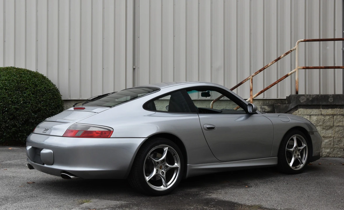 2004 Porsche 996 Carrera - Image 18 of 31