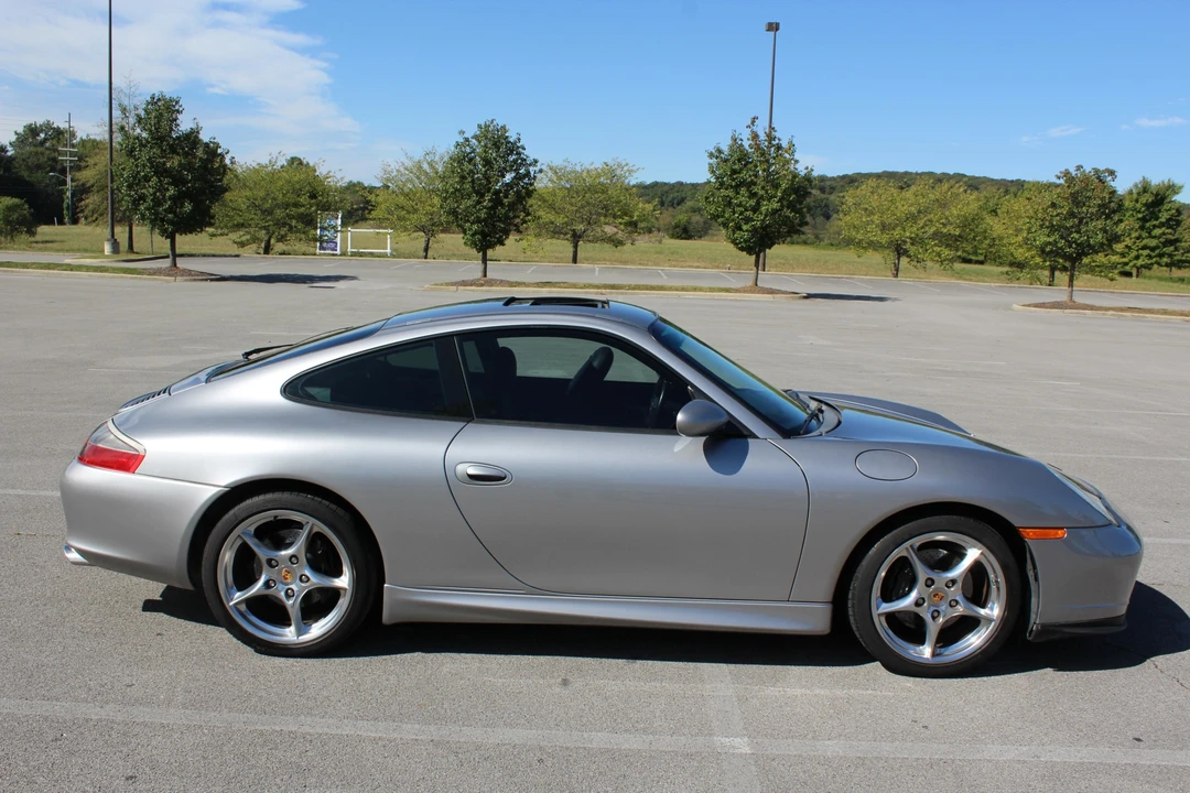 2004 Porsche 996 Carrera - Image 3 of 31