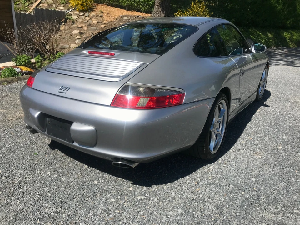 2004 Porsche 996 Carrera - Image 11 of 31