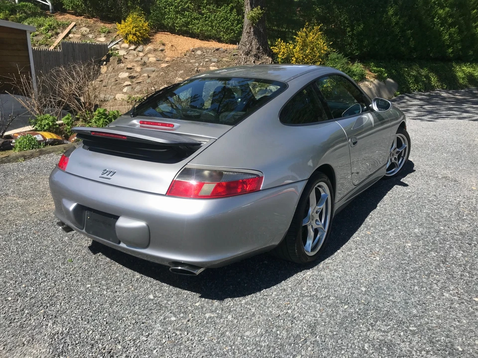 2004 Porsche 996 Carrera - Image 13 of 31