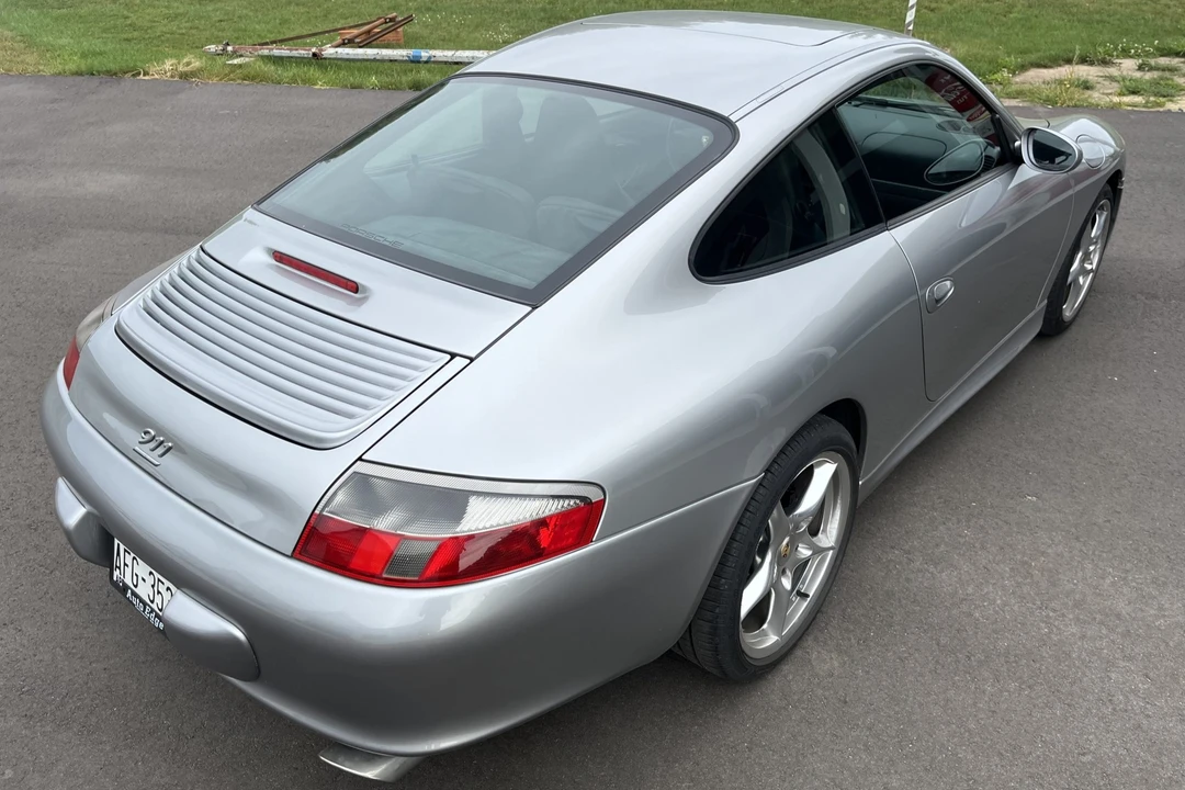 2004 Porsche 996 Carrera 4S - Image 8 of 31
