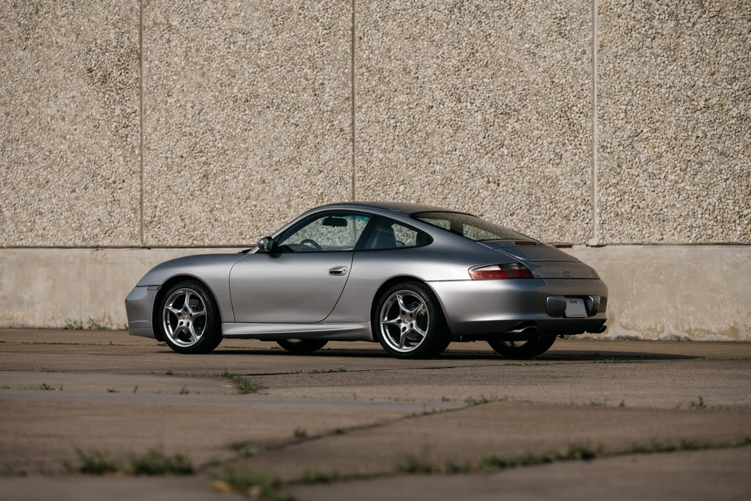 2004 Porsche 996 Carrera - Image 9 of 31