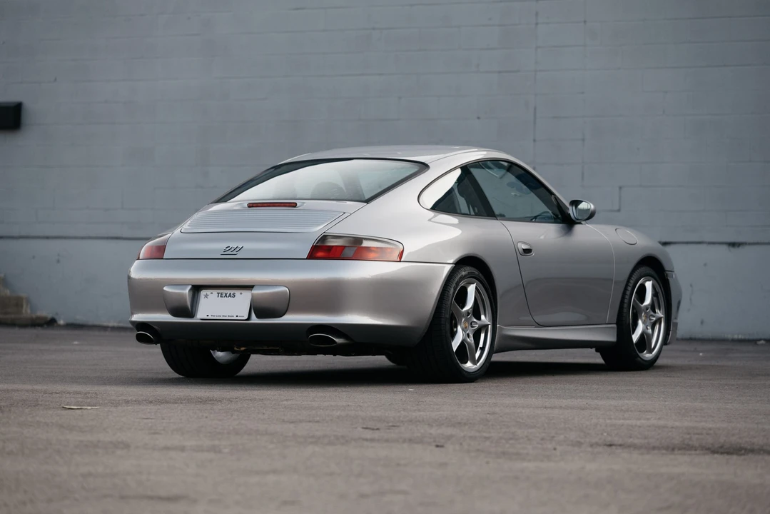 2004 Porsche 996 Carrera - Image 22 of 31