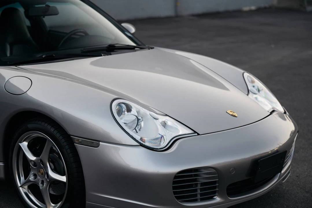 2004 Porsche 996 Carrera - Image 29 of 31