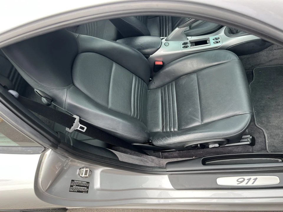 2004 Porsche 996 Carrera 4S - Image 15 of 31