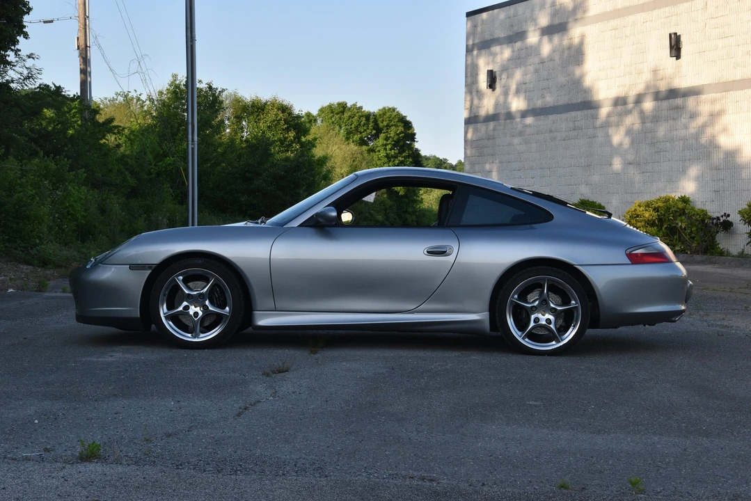 2004 Porsche 996 Carrera - Image 8 of 31