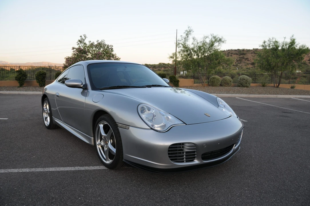 2004 Porsche 996 Carrera - Image 10 of 31