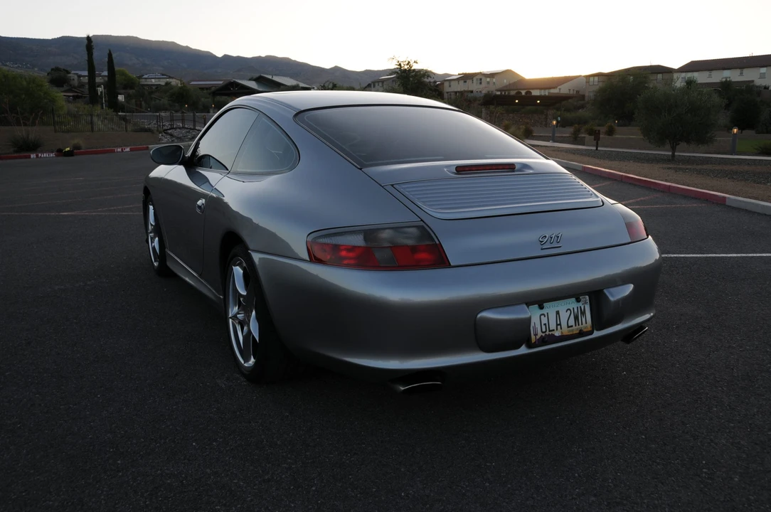 2004 Porsche 996 Carrera - Image 29 of 31