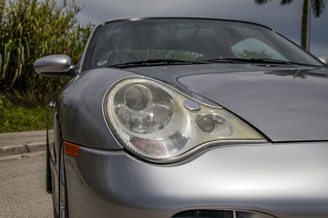 2004 Porsche 996 Carrera - Image 22 of 31