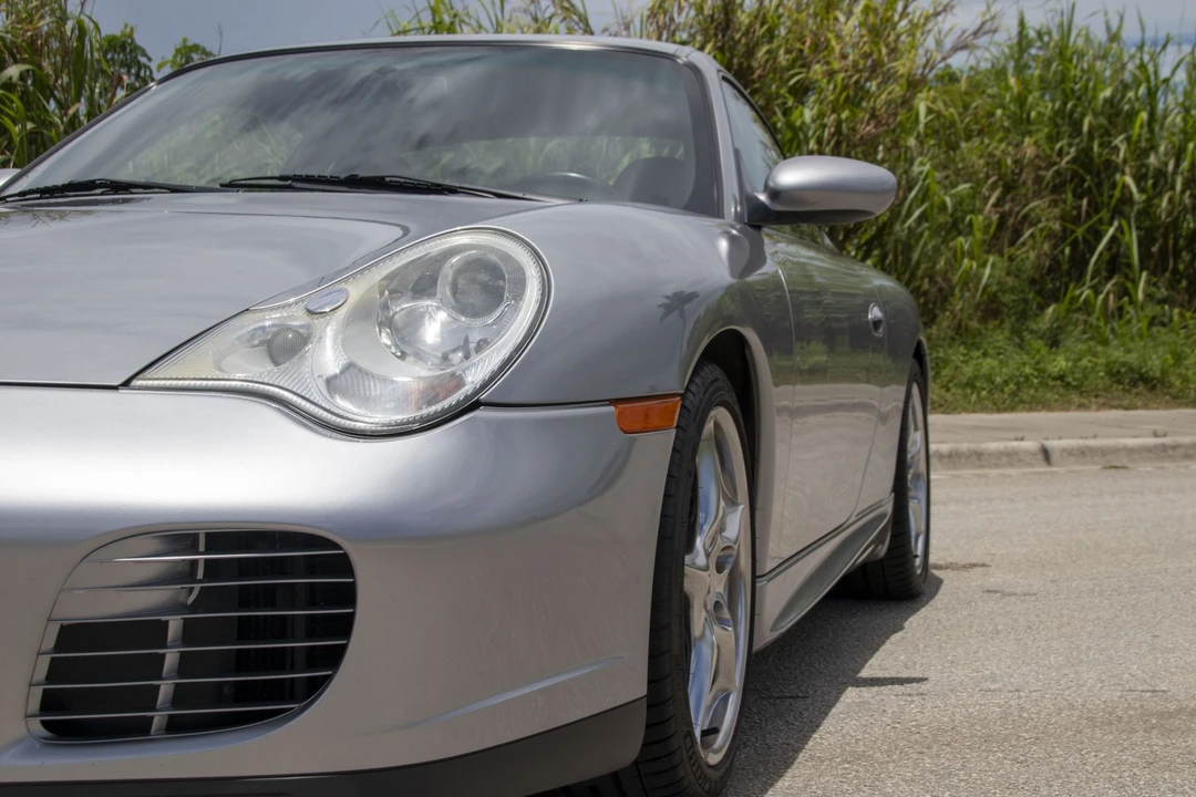2004 Porsche 996 Carrera - Image 26 of 31