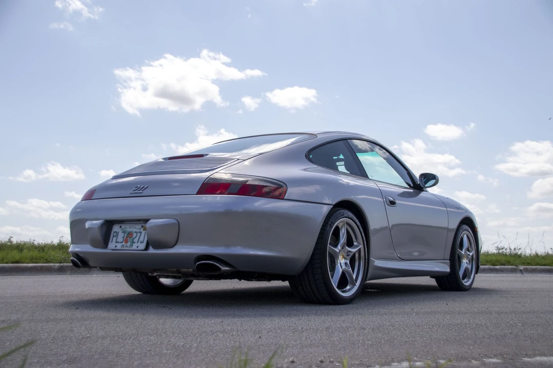 2004 Porsche 996 Carrera - Image 13 of 31