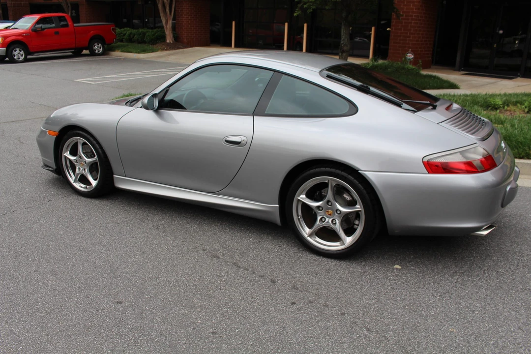 2004 Porsche 996 Carrera - Image 10 of 31