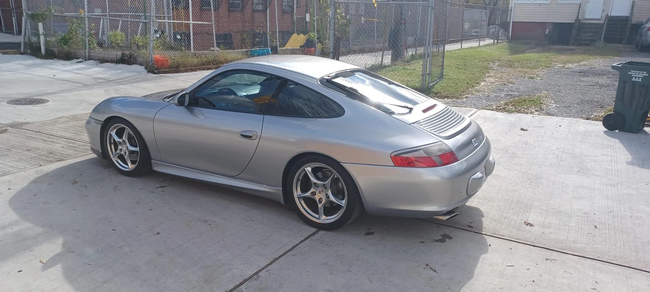2004 Porsche 996 Carrera - Image 22 of 31
