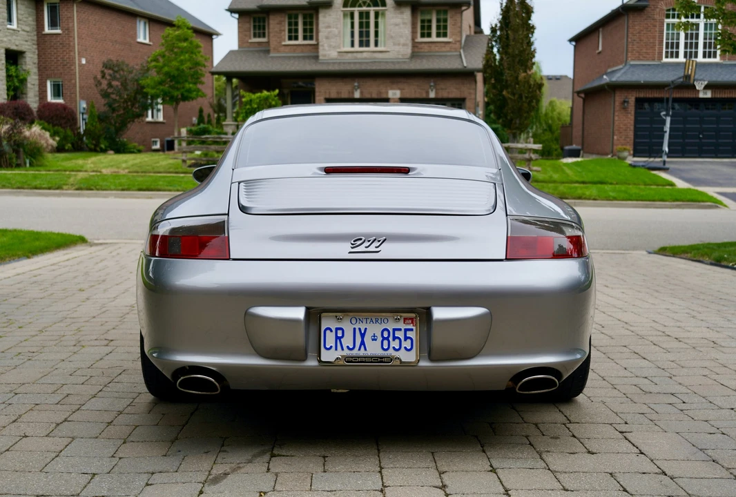 2004 Porsche 996 Carrera - Image 9 of 31