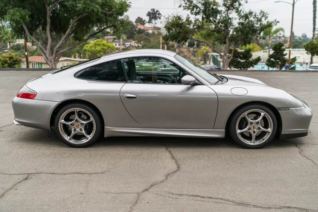 2004 Porsche 996 Carrera - Image 9 of 31