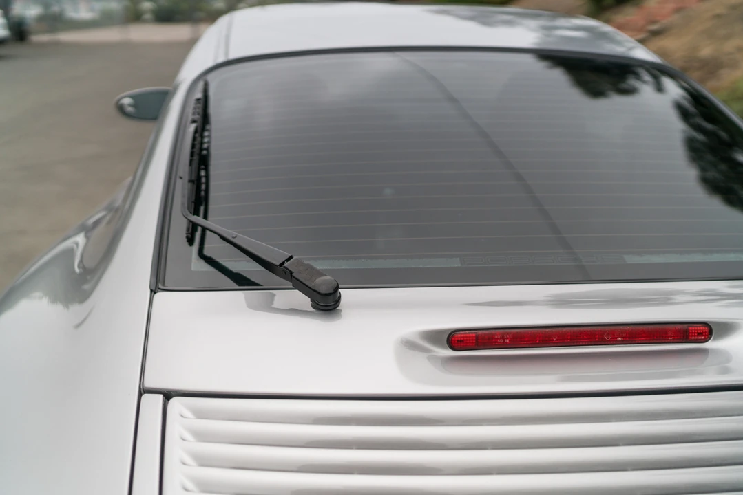 2004 Porsche 996 Carrera - Image 18 of 31