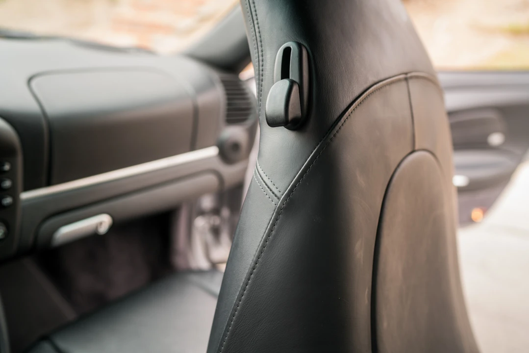 2004 Porsche 996 Carrera - Image 30 of 31
