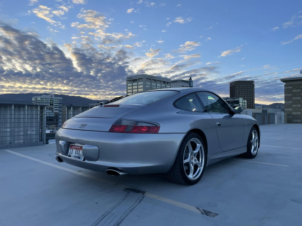 2004 Porsche 996 Carrera - Image 25 of 31
