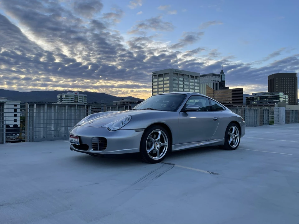 2004 Porsche 996 Carrera - Image 9 of 31