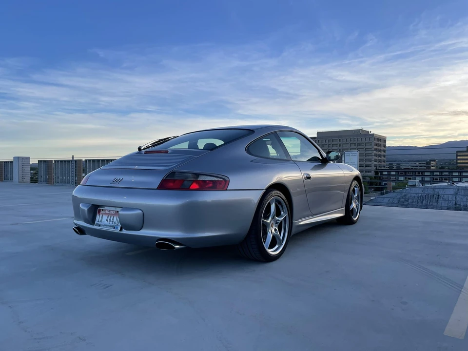2004 Porsche 996 Carrera - Image 26 of 31