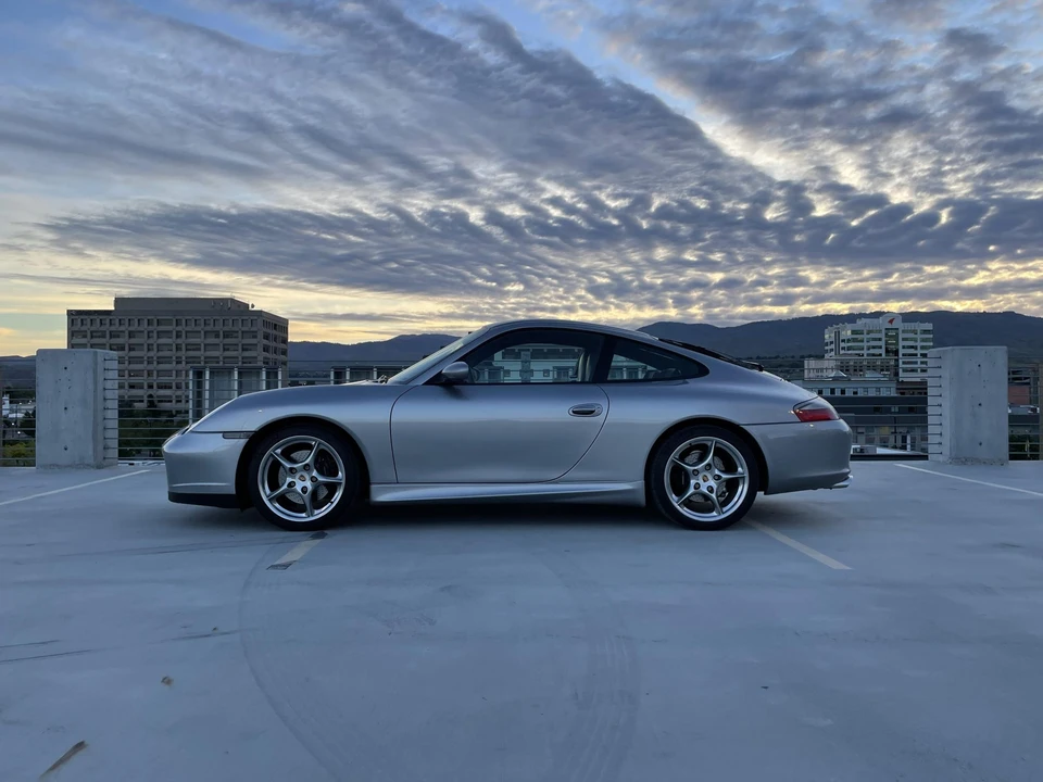 2004 Porsche 996 Carrera - Image 10 of 31