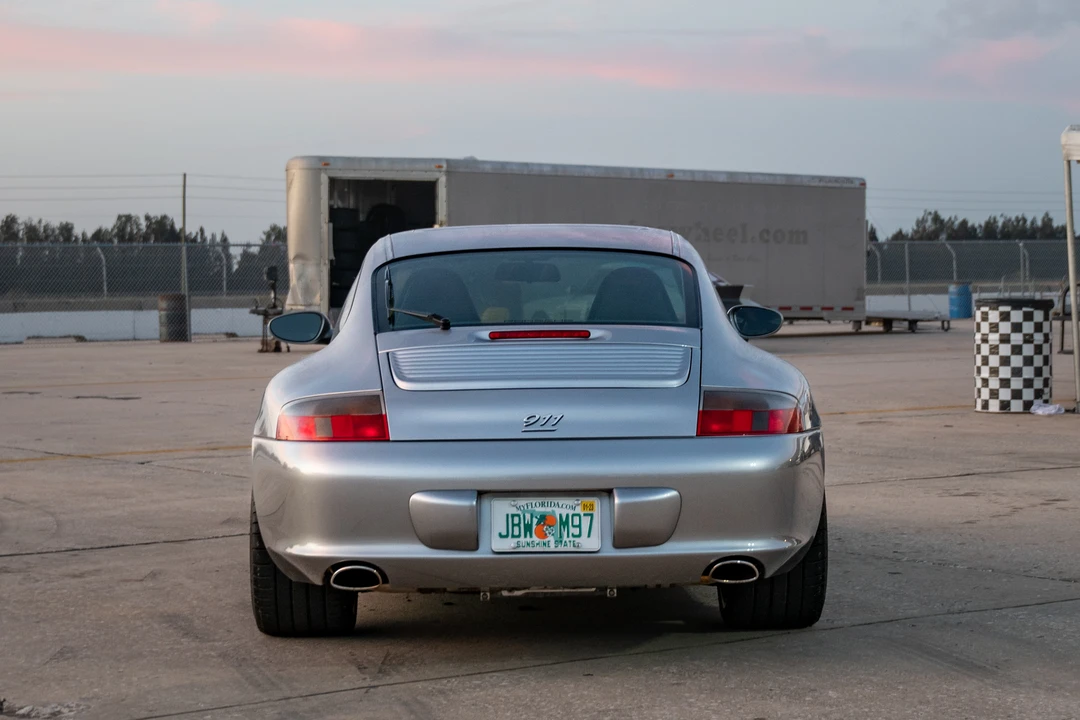 2004 Porsche 996 Carrera - Image 28 of 31