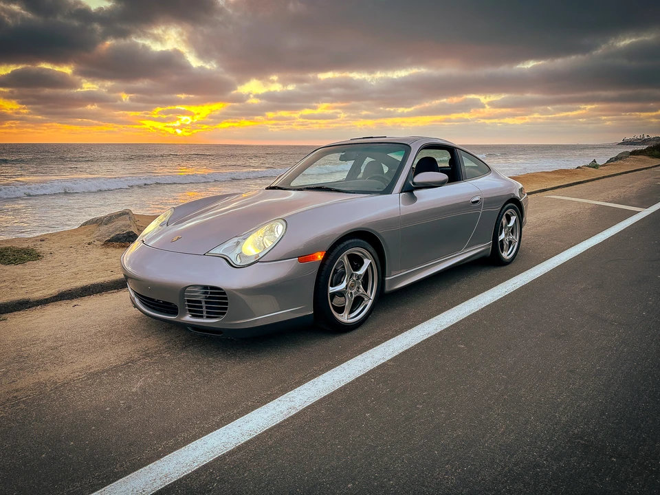 2004 Porsche 996 Carrera - Image 2 of 31