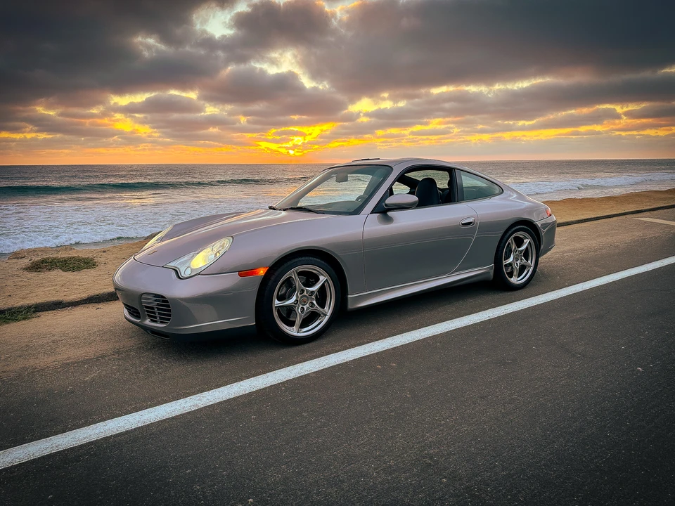 2004 Porsche 996 Carrera - Image 5 of 31