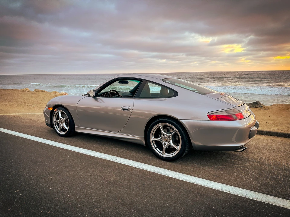 2004 Porsche 996 Carrera - Image 10 of 31