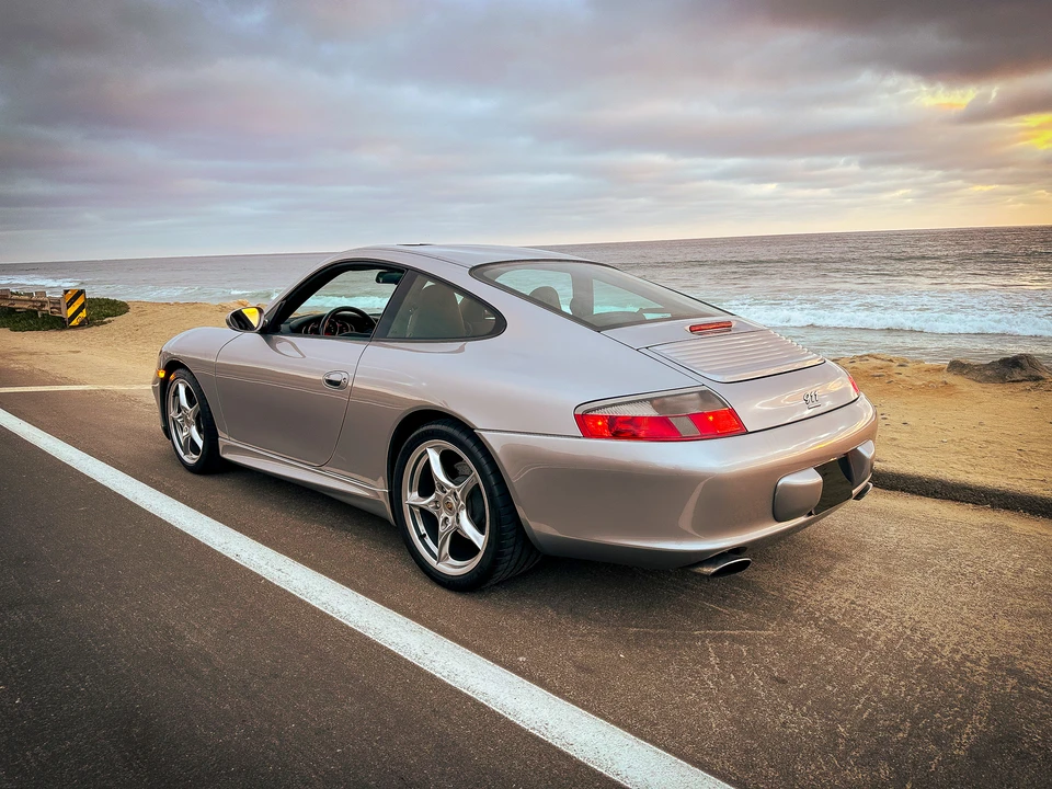 2004 Porsche 996 Carrera - Image 11 of 31