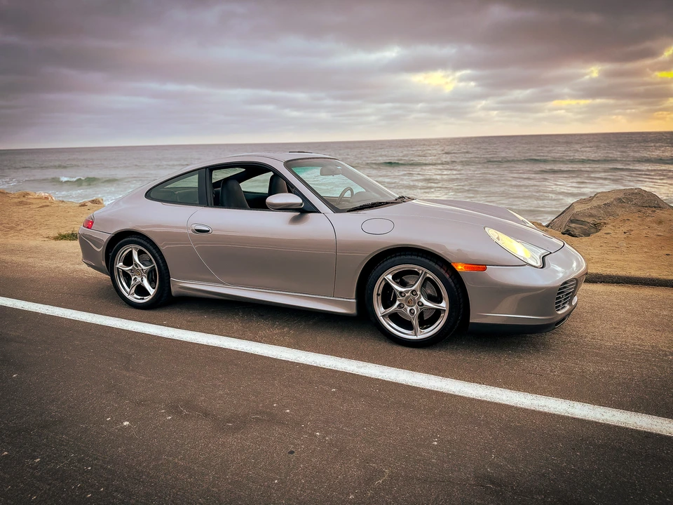 2004 Porsche 996 Carrera - Image 27 of 31