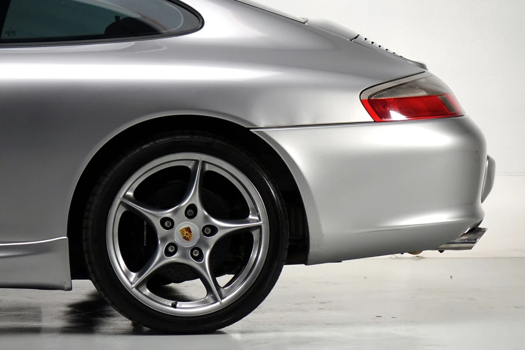2004 Porsche 996 Carrera - Image 26 of 31