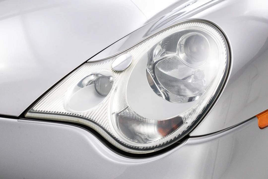 2004 Porsche 996 Carrera - Image 14 of 31