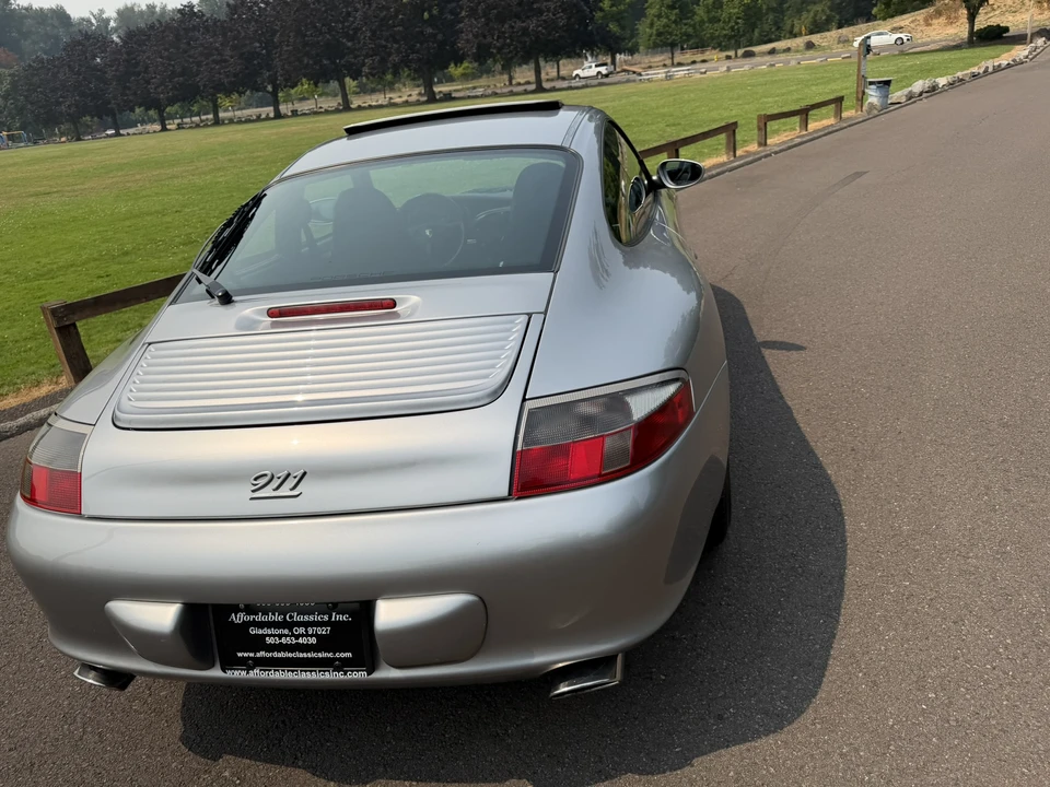 2004 Porsche 996 Carrera - Image 21 of 31
