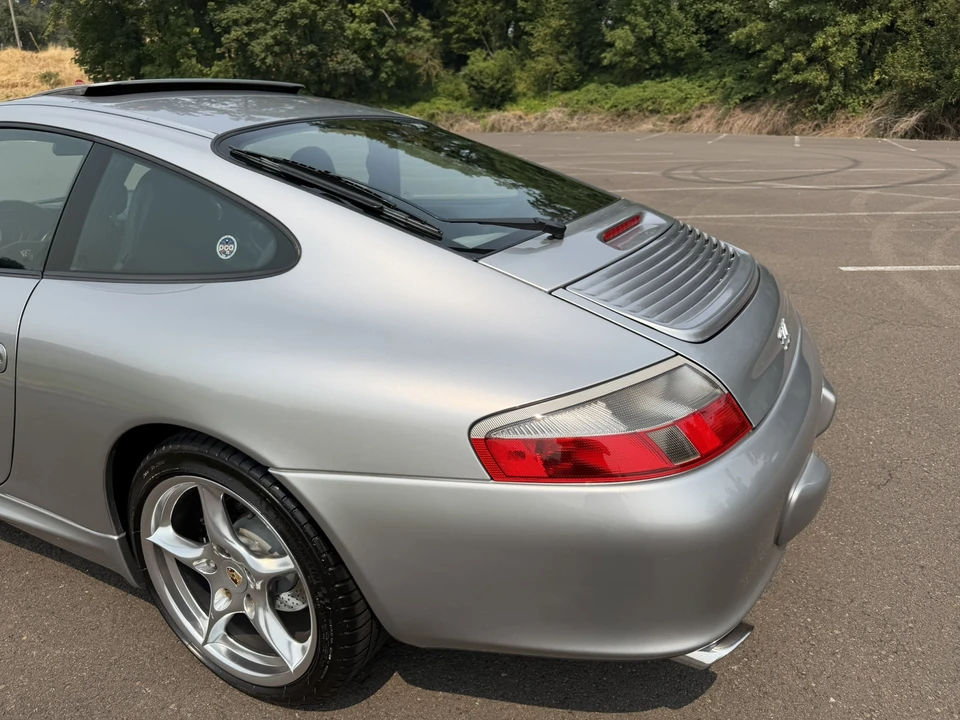 2004 Porsche 996 Carrera - Image 26 of 31