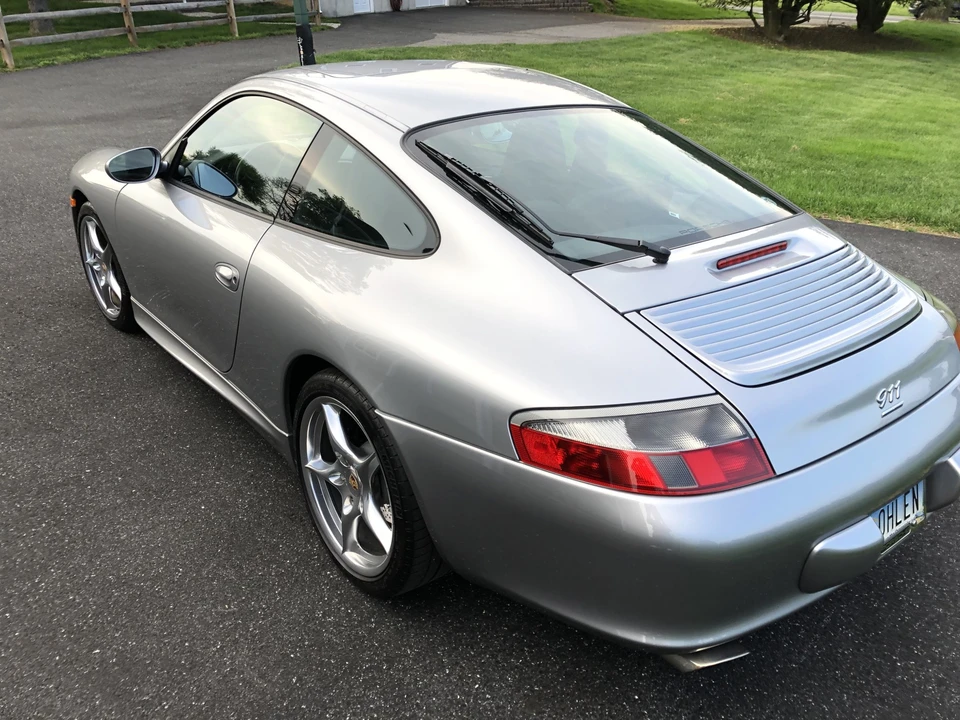 2004 Porsche 996 Carrera - Image 8 of 31